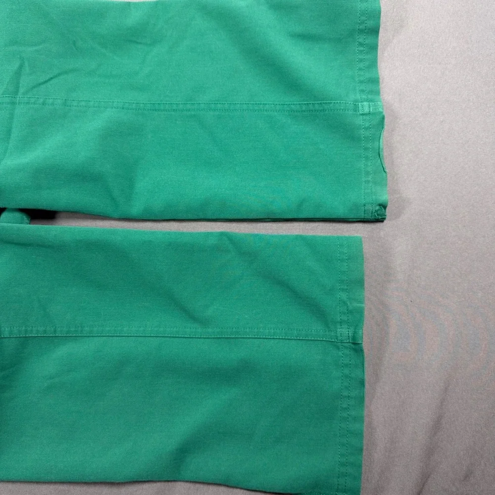 FIGS Technical Collection Green Cargo Scrub Pants Womens Small